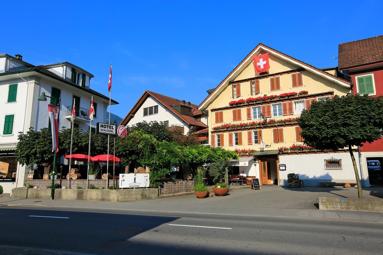 Landgasthof Schluessel Alpnach Hotel Exterior photo